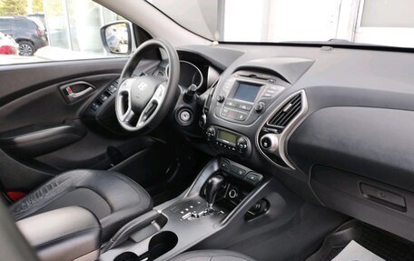 Hyundai ix35 I рестайлинг, 2013 год, 1 350 000 рублей, 11 фотография