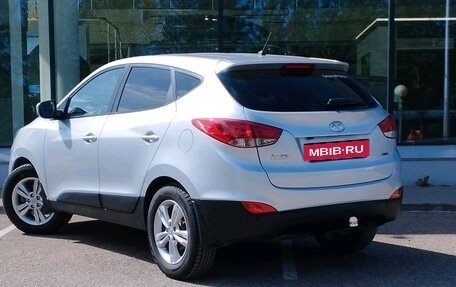 Hyundai ix35 I рестайлинг, 2013 год, 1 350 000 рублей, 4 фотография