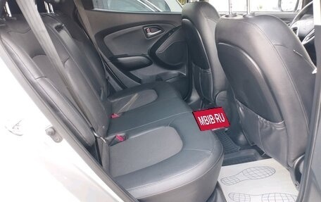 Hyundai ix35 I рестайлинг, 2013 год, 1 350 000 рублей, 14 фотография