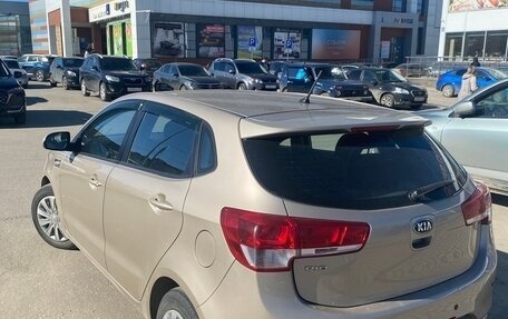 KIA Rio III рестайлинг, 2015 год, 850 000 рублей, 14 фотография