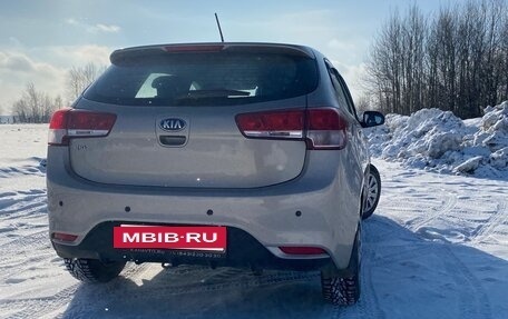 KIA Rio III рестайлинг, 2015 год, 850 000 рублей, 12 фотография