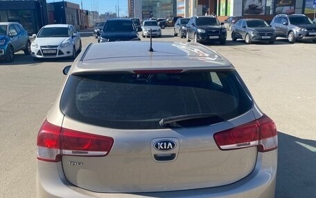 KIA Rio III рестайлинг, 2015 год, 850 000 рублей, 22 фотография