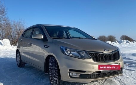 KIA Rio III рестайлинг, 2015 год, 850 000 рублей, 18 фотография