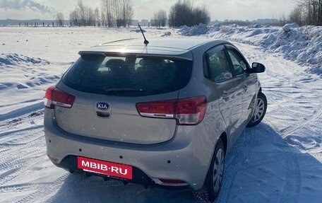 KIA Rio III рестайлинг, 2015 год, 850 000 рублей, 27 фотография