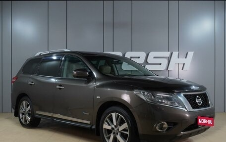Nissan Pathfinder, 2014 год, 2 349 000 рублей, 1 фотография