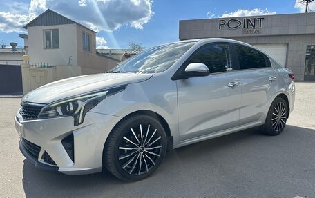 KIA Rio IV, 2021 год, 1 670 000 рублей, 1 фотография