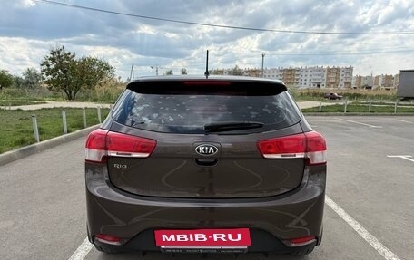 KIA Rio III рестайлинг, 2015 год, 995 000 рублей, 6 фотография