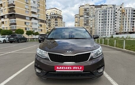 KIA Rio III рестайлинг, 2015 год, 995 000 рублей, 5 фотография