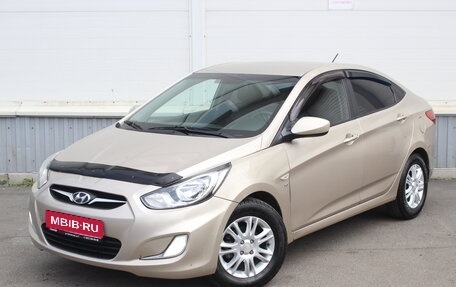 Hyundai Solaris II рестайлинг, 2012 год, 725 000 рублей, 1 фотография