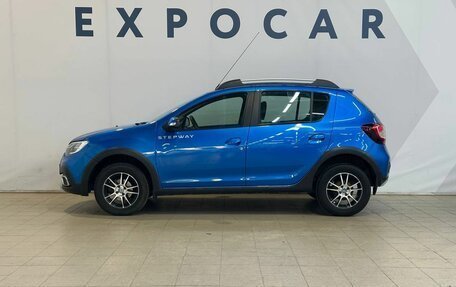 Renault Sandero II рестайлинг, 2020 год, 1 070 000 рублей, 2 фотография