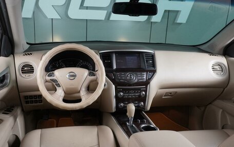 Nissan Pathfinder, 2014 год, 2 349 000 рублей, 6 фотография