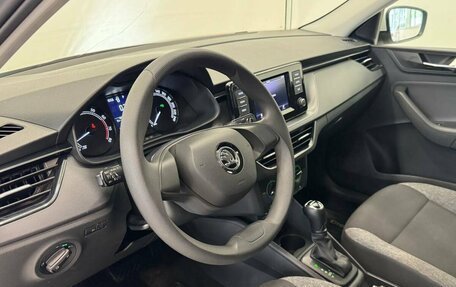 Skoda Rapid II, 2021 год, 1 620 000 рублей, 12 фотография