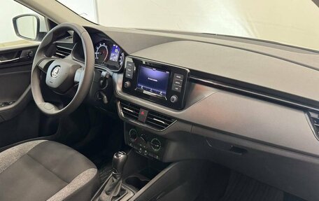 Skoda Rapid II, 2021 год, 1 620 000 рублей, 13 фотография