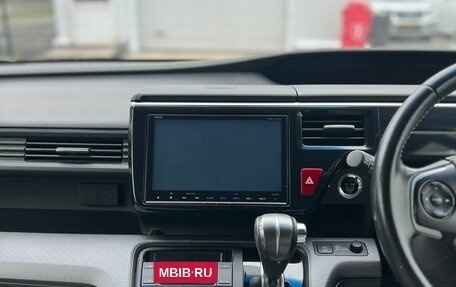 Honda Stepwgn IV, 2016 год, 1 999 000 рублей, 19 фотография