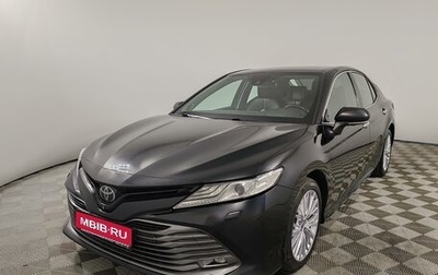 Toyota Camry, 2019 год, 2 375 000 рублей, 1 фотография