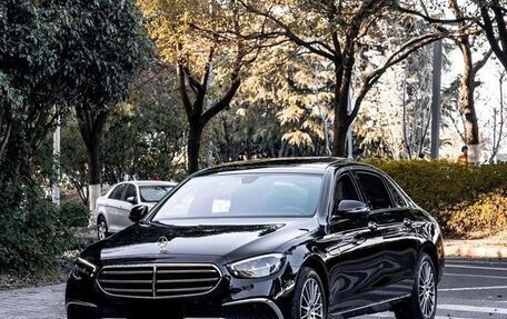 Mercedes-Benz E-Класс, 2021 год, 4 659 500 рублей, 1 фотография