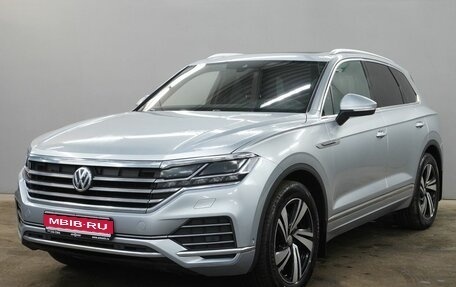 Volkswagen Touareg III, 2019 год, 3 710 000 рублей, 1 фотография