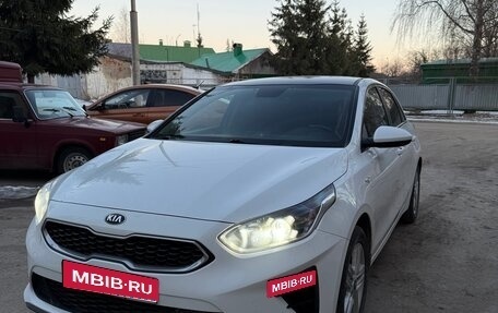 KIA cee'd III, 2018 год, 1 590 000 рублей, 1 фотография