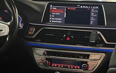 BMW 7 серия, 2019 год, 5 900 000 рублей, 14 фотография