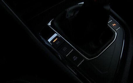 Volkswagen Tiguan II, 2021 год, 2 550 000 рублей, 8 фотография