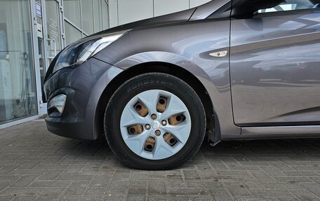 Hyundai Solaris II рестайлинг, 2016 год, 919 000 рублей, 11 фотография