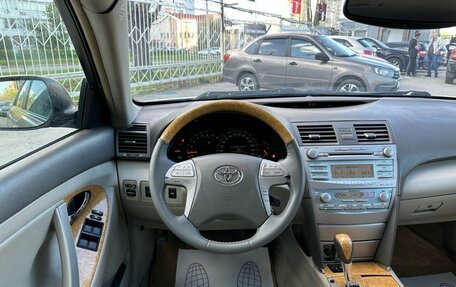 Toyota Camry, 2006 год, 1 049 000 рублей, 10 фотография