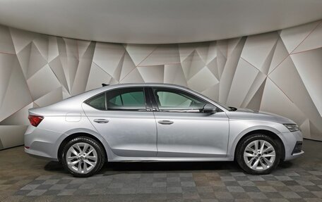 Skoda Octavia IV, 2020 год, 2 240 000 рублей, 4 фотография