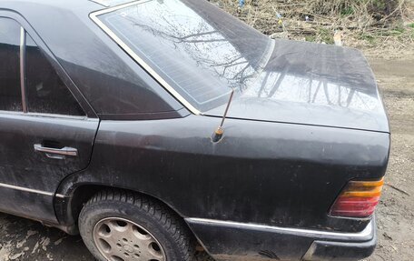 Mercedes-Benz W124, 1991 год, 180 000 рублей, 3 фотография