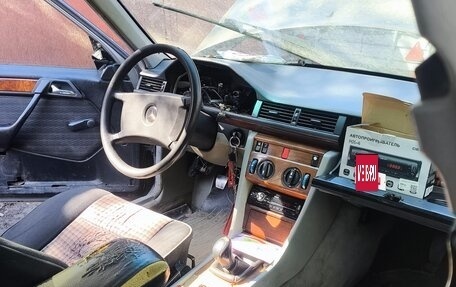 Mercedes-Benz W124, 1991 год, 180 000 рублей, 7 фотография