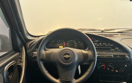 Chevrolet Niva I рестайлинг, 2012 год, 14 фотография