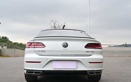 Volkswagen Passat CC, 2022 год, 2 580 000 рублей, 6 фотография