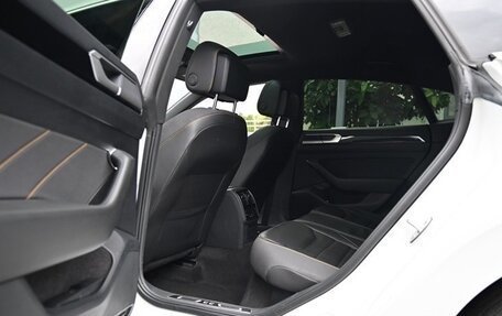 Volkswagen Passat CC, 2022 год, 2 580 000 рублей, 9 фотография