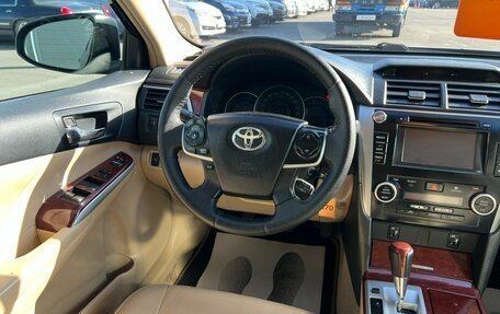 Toyota Camry, 2013 год, 1 699 000 рублей, 14 фотография