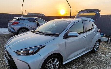 Toyota Yaris, 2020 год, 1 155 000 рублей, 5 фотография