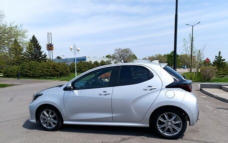 Toyota Yaris, 2020 год, 1 155 000 рублей, 24 фотография