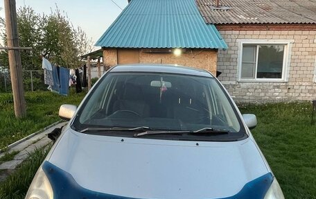 Toyota Corolla Spacio II, 2001 год, 660 000 рублей, 2 фотография