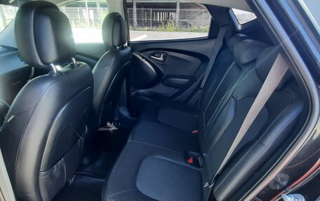 Hyundai ix35 I рестайлинг, 2010 год, 1 100 000 рублей, 11 фотография