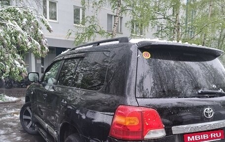 Toyota Land Cruiser 200, 2007 год, 3 100 000 рублей, 2 фотография
