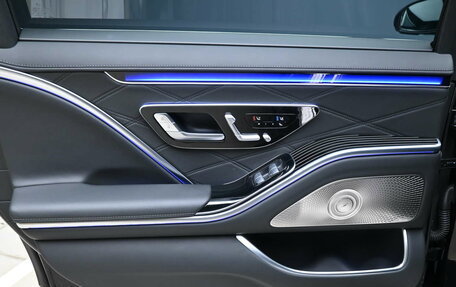 Mercedes-Benz Maybach S-Класс, 2021 год, 19 700 000 рублей, 13 фотография