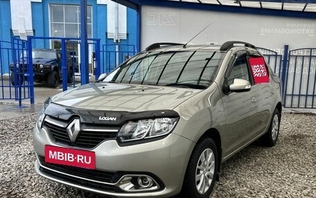 Renault Logan II, 2017 год, 979 000 рублей, 1 фотография