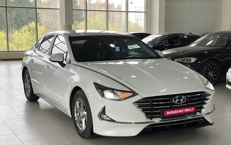Hyundai Sonata VIII, 2019 год, 2 139 000 рублей, 1 фотография