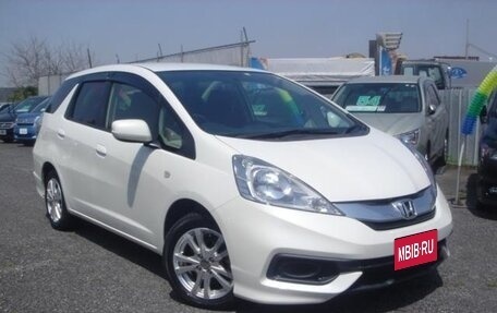 Honda Fit Shuttle I рестайлинг, 2014 год, 750 888 рублей, 1 фотография