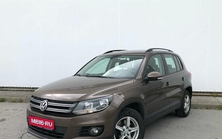 Volkswagen Tiguan I, 2015 год, 1 190 000 рублей, 1 фотография
