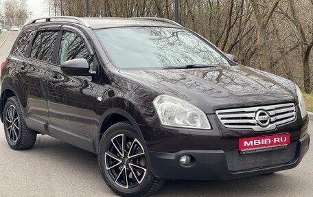 Nissan Qashqai+2 I, 2009 год, 900 000 рублей, 1 фотография