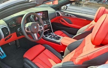 BMW 8 серия, 2024 год, 14 430 559 рублей, 10 фотография