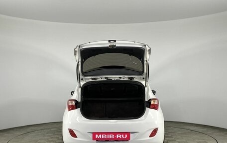 Hyundai i30 II рестайлинг, 2012 год, 750 000 рублей, 7 фотография