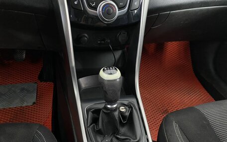 Hyundai i30 II рестайлинг, 2012 год, 750 000 рублей, 17 фотография