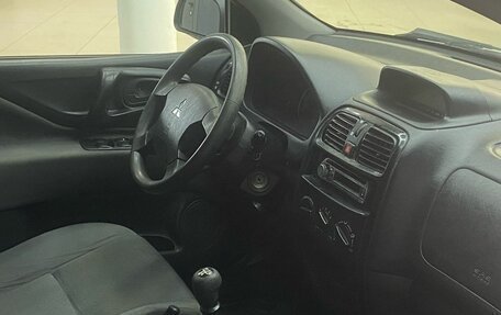 Mitsubishi Space Star I рестайлинг, 2004 год, 310 000 рублей, 11 фотография