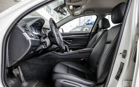 BMW 5 серия, 2013 год, 1 898 000 рублей, 16 фотография