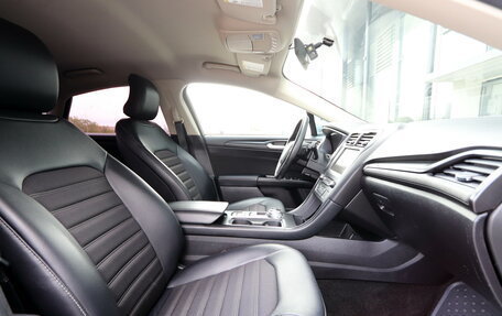 Ford Fusion (North America) II, 2018 год, 1 450 000 рублей, 8 фотография